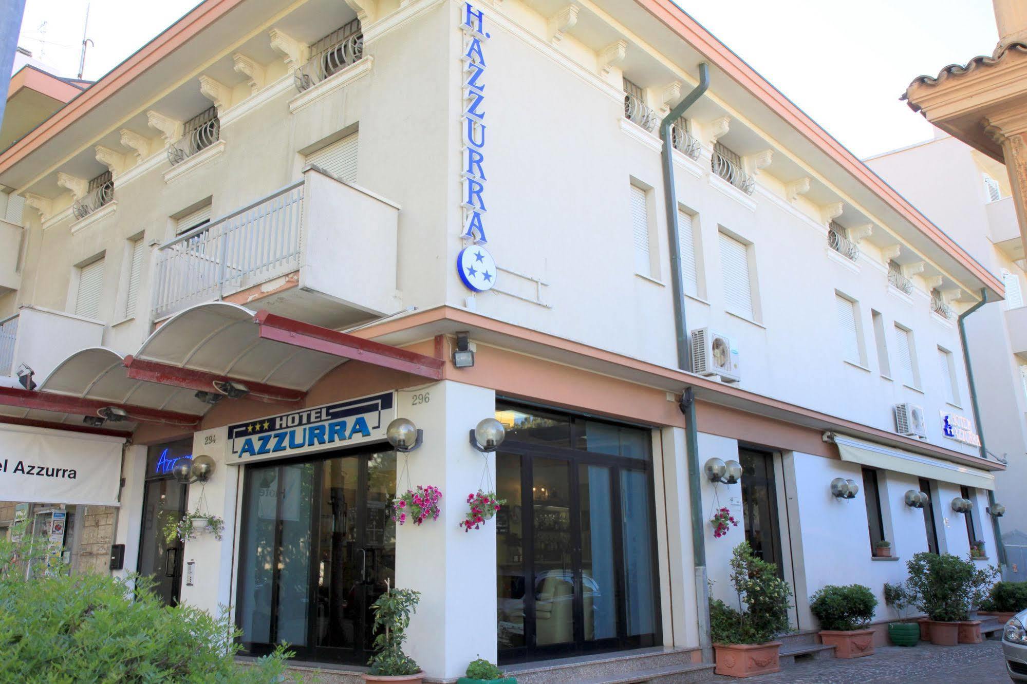 רימיני Hotel Azzurra מראה חיצוני תמונה